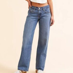 Levi's Classic Indigo Straight Jeans